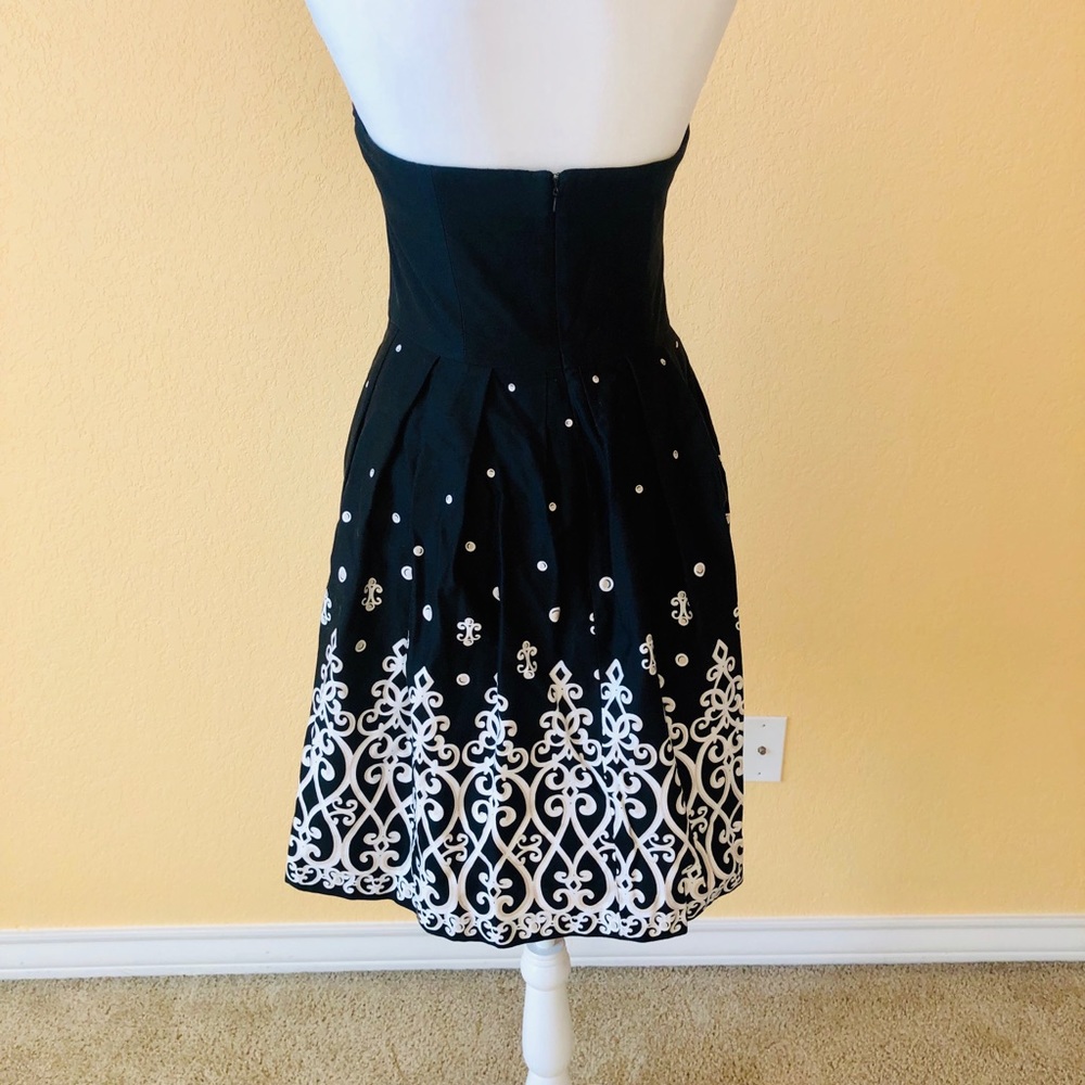 White House Black Market Dress - Picture 4 of 4